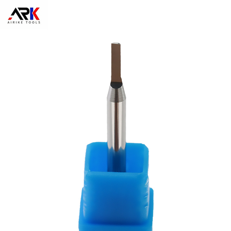 ​Zongyeda selgitab – puidutöötlemise freesi jaoks päripäeva või vastupäeva?