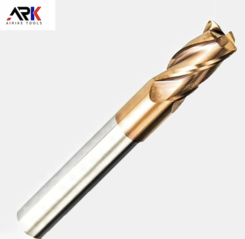 Ümmarguse ninaga frees